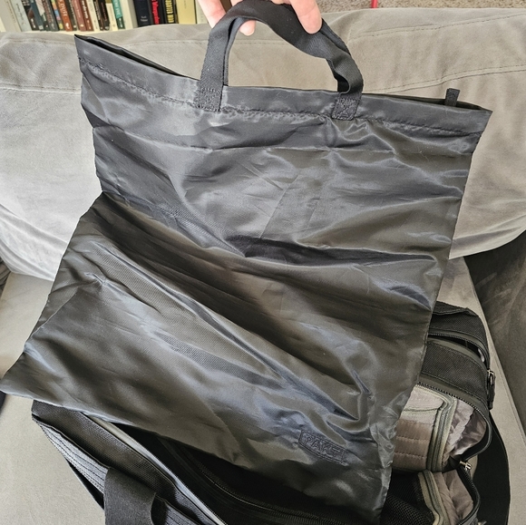 The Pakt Bag - 35L One v1 Travel Duffel Bag - Black Water-Resistant - Picture 11 of 15